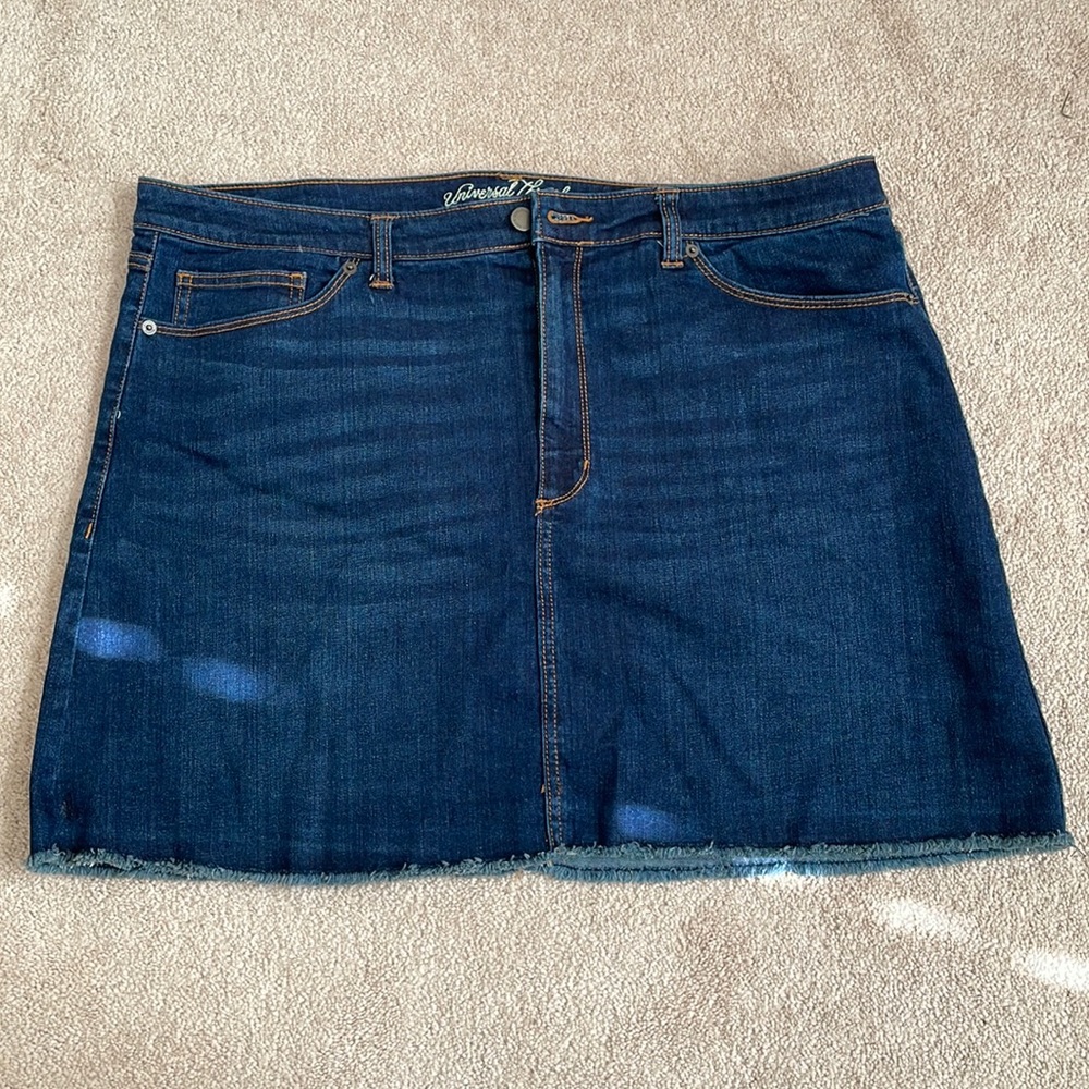 Universal Thread Denim skirt